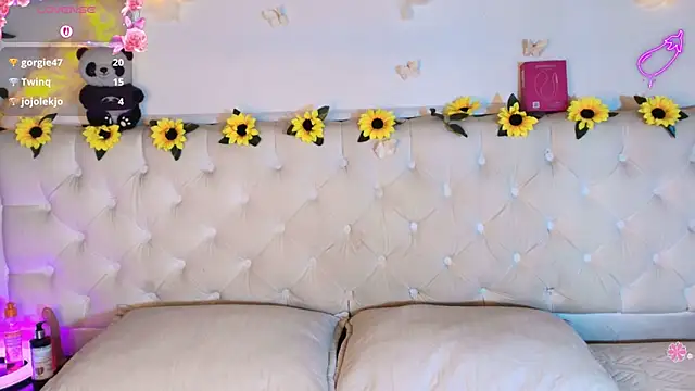 AleAurarashi online show from 03/19/26, 04:51