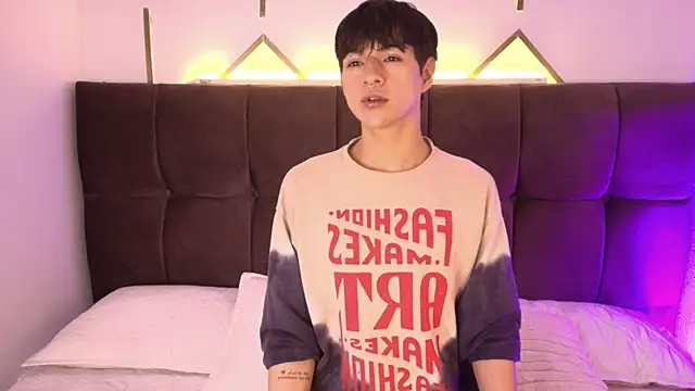 AleAurarashi online show from 04/10/26, 11:50