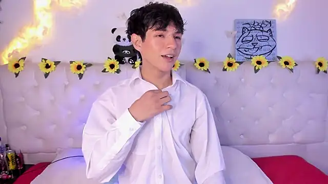 AleAurarashi online show from 01/14/26, 02:37