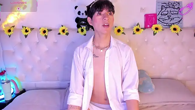 AleAurarashi online show from 02/23/26, 05:30