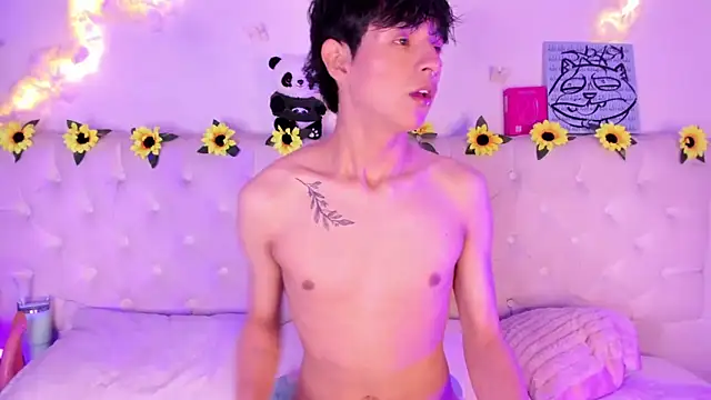 AleAurarashi online show from 02/25/26, 02:01