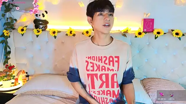 AleAurarashi online show from 03/13/26, 04:06