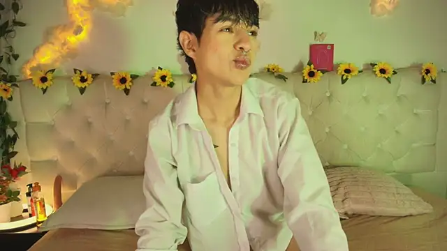 AleAurarashi online show from 03/11/26, 08:25