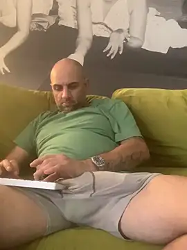 Hothotboyg online show from 03/19/26, 07:25