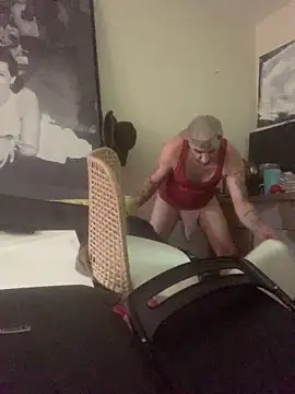 Hothotboyg online show from 02/17/26, 10:40