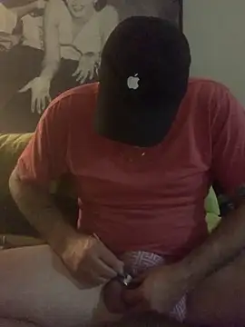 Snapshot of Hothotboyg chatting on 10/24/25, 01:21 Hothotboyg online show from 10/24/25, 01:21