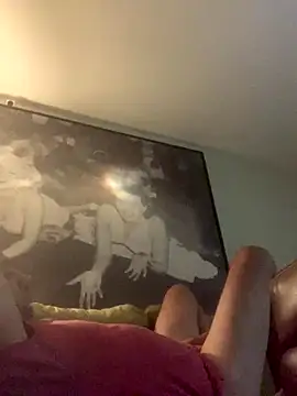 Snapshot of Hothotboyg chatting on 11/05/25, 01:09 Hothotboyg online show from 11/05/25, 01:09