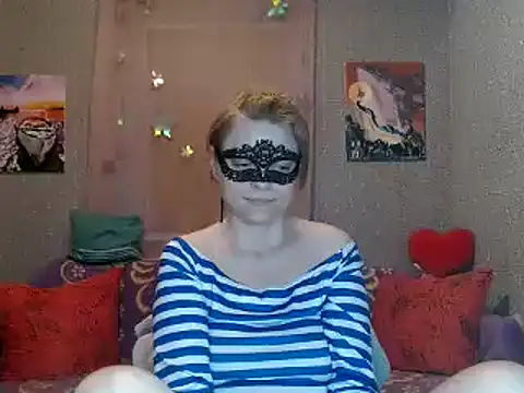 Miss Nona online show from 04/18/26, 03:58