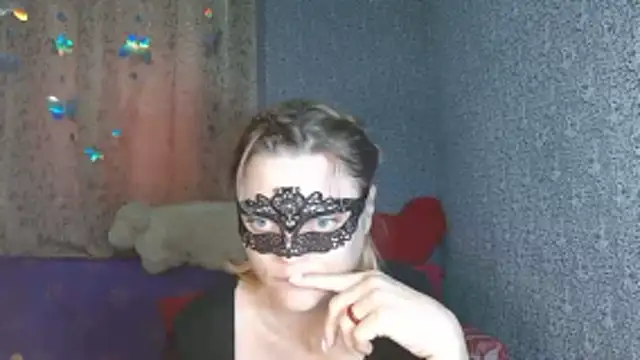 Miss Nona online show from 11/02/25, 09:25