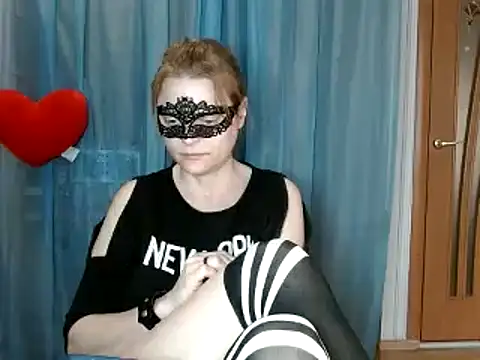 Miss Nona online show from 03/25/26, 01:10