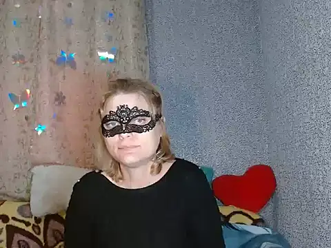 Miss Nona online show from 10/03/25, 11:12