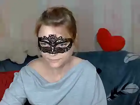 Miss Nona online show from 11/25/25, 12:00