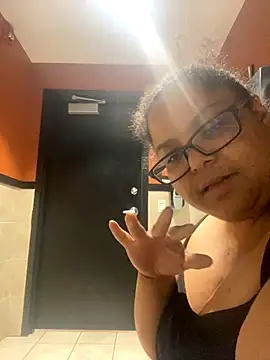 Snapshot of wishuhope4 chatting on 12/03/25, 08:19 wishuhope4 online show from 12/03/25, 08:19