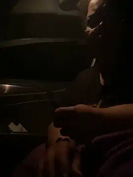 Snapshot of wishuhope4 chatting on 10/22/25, 04:45 wishuhope4 online show from 10/22/25, 04:45