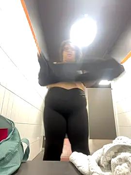 Snapshot of wishuhope4 chatting on 12/05/25, 04:27 wishuhope4 online show from 12/05/25, 04:27