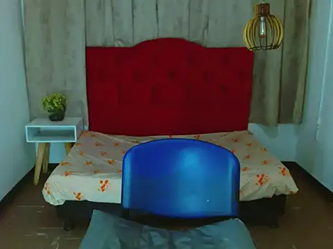 luisa  torres online show from 09/14/25, 03:18