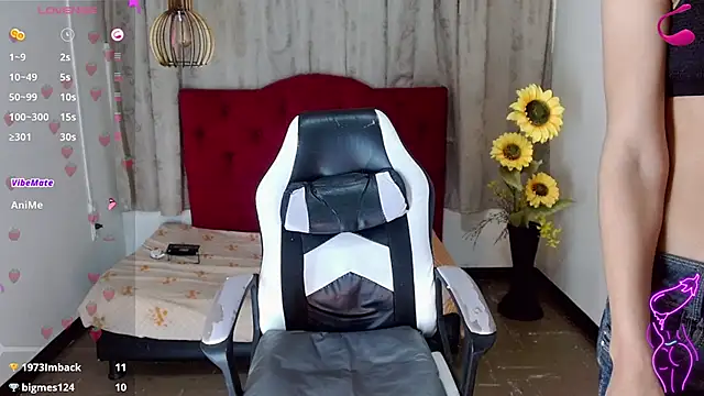 luisa  torres online show from 02/19/26, 03:25