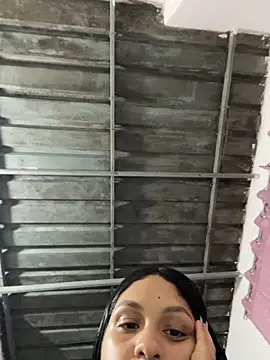 Messy-diana21 online show from 04/01/26, 08:28