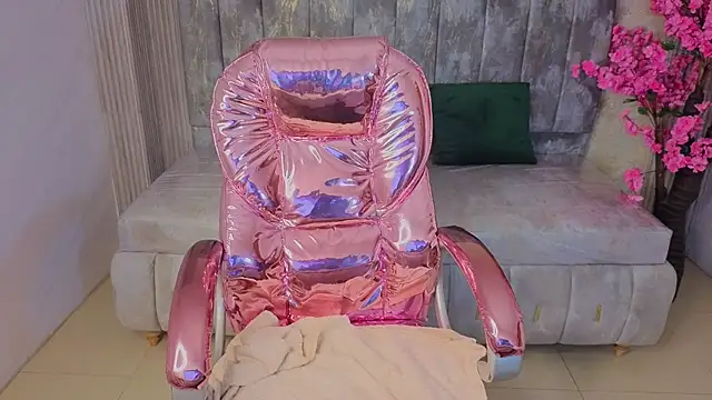 kim lush s online show from 03/30/26, 08:21