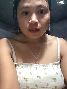 Snapshot of Angela-babyxx chatting on 11/11/25, 01:11 Angela-babyxx online show from 11/11/25, 01:11