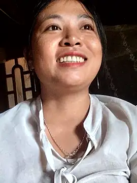 Snapshot of Angela-babyxx chatting on 10/20/25, 02:02 Angela-babyxx online show from 10/20/25, 02:02