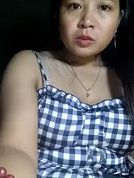 Snapshot of Angela-babyxx chatting on 11/08/25, 12:36 Angela-babyxx online show from 11/08/25, 12:36