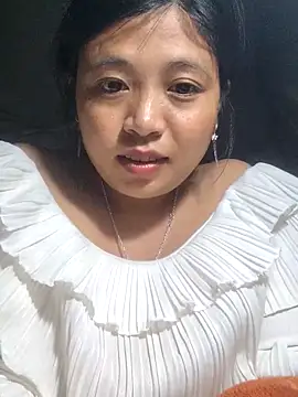 Snapshot of Angela-babyxx chatting on 10/25/25, 01:23 Angela-babyxx online show from 10/25/25, 01:23