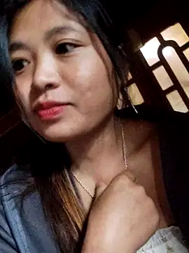 Snapshot of Angela-babyxx chatting on 10/28/25, 01:50 Angela-babyxx online show from 10/28/25, 01:50