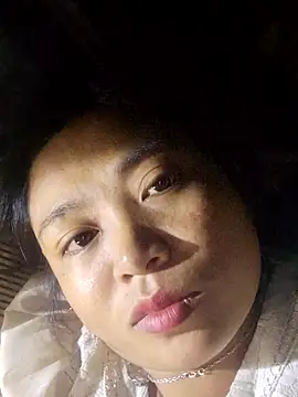 Snapshot of Angela-babyxx chatting on 10/22/25, 01:16 Angela-babyxx online show from 10/22/25, 01:16