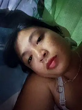 Snapshot of Angela-babyxx chatting on 10/21/25, 01:10 Angela-babyxx online show from 10/21/25, 01:10