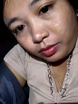 Snapshot of Angela-babyxx chatting on 10/24/25, 04:11 Angela-babyxx online show from 10/24/25, 04:11