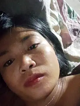 Snapshot of Angela-babyxx chatting on 10/29/25, 02:27 Angela-babyxx online show from 10/29/25, 02:27