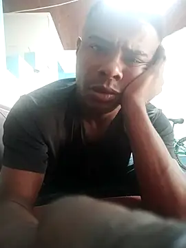  yefez online show from 11/18/25, 06:33