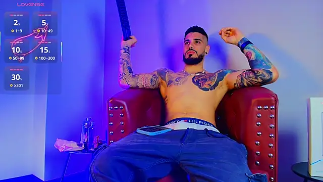 amodeus bael  online show from 09/24/25, 03:02