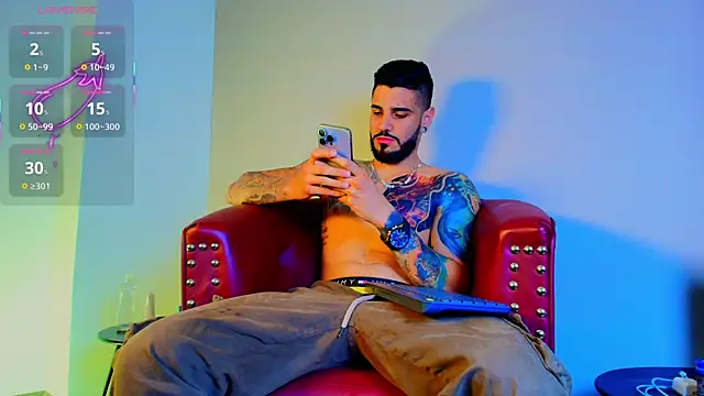 amodeus bael  online show from 09/29/25, 11:21