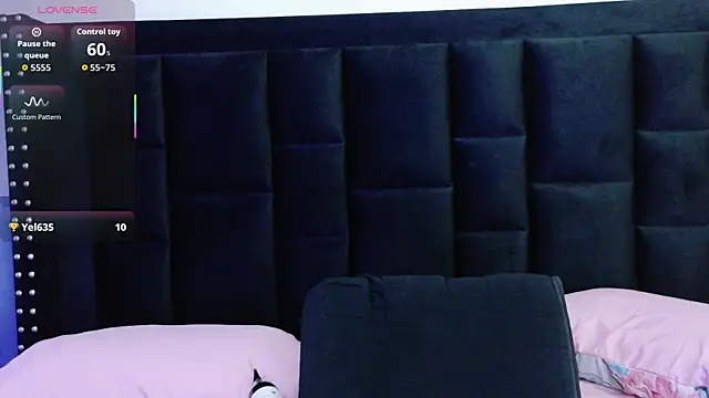 mamaneedsfun online show from 12/01/25, 01:12