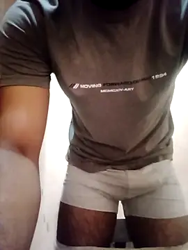 hornyboywithabs online show from 04/12/26, 03:32