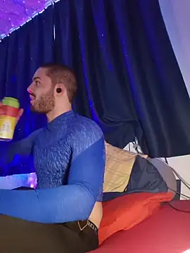 Snapshot of EyesNeverLies chatting on 02/06/26, 03:41 EyesNeverLies online show from 02/06/26, 03:41