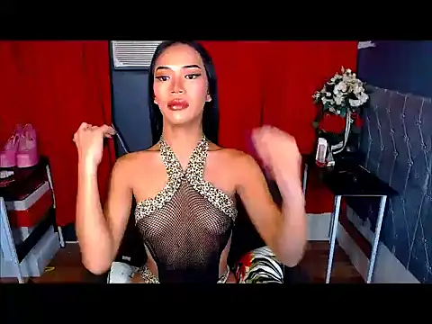 lilianafoxts online show from 10/20/25, 08:09