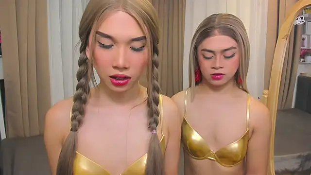 MaxCollins online show from 11/26/25, 07:47