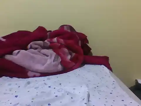 Snapshot of lilbaby15333 chatting on 03/03/26, 09:00 lilbaby15333 online show from 03/03/26, 09:00