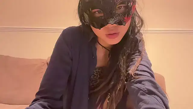 PixieDaisyy online show from 10/14/25, 09:25