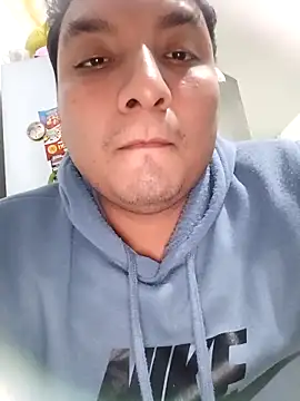 Snapshot of Geminis_95 chatting on 09/26/25, 06:20 Geminis 95 online show from 09/26/25, 06:20