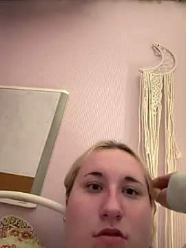 imawhorenslut19 online show from 04/10/26, 03:35