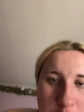 imawhorenslut19 online show from 04/13/26, 03:32