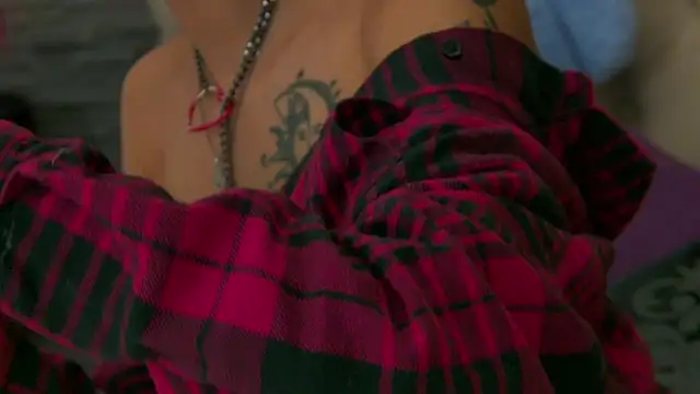 VannyFoxx online show from 01/18/26, 08:23