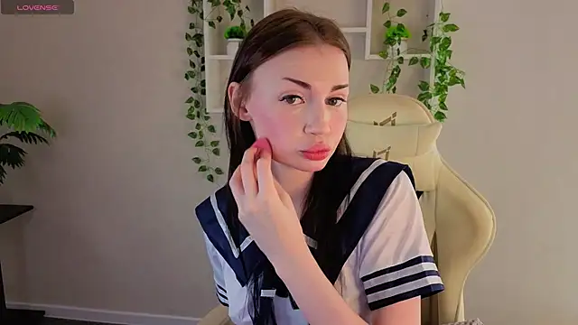 Snapshot of Jennie_Hunter chatting on 11/19/25, 09:31 Jennie Hunter online show from 11/19/25, 09:31