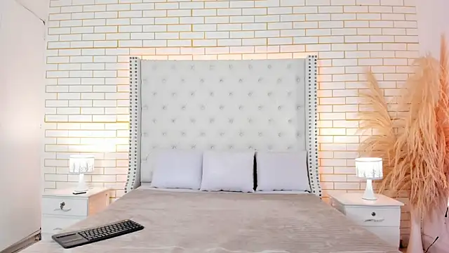 mara winters  online show from 02/13/26, 11:54