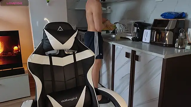 RyanStorm  online show from 11/10/25, 12:10