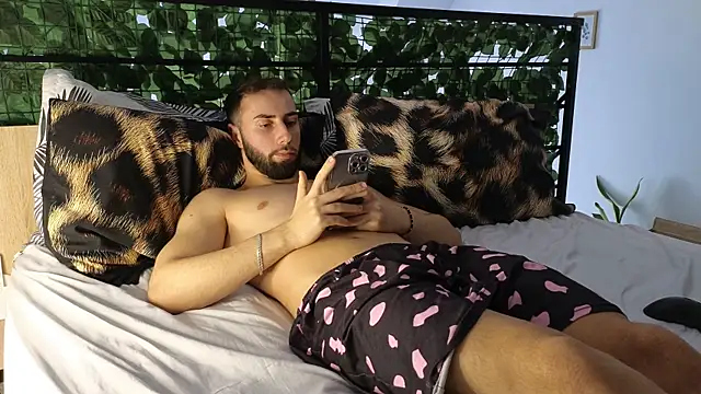 RyanStorm  online show from 12/02/25, 12:18